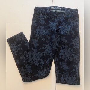 OLD NAVY The Rockstar Blue Floral Skinny Denim Jeans Size 8